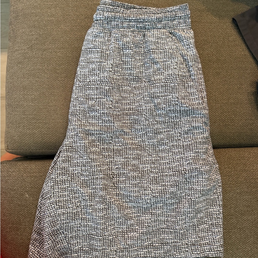 Lululemon Athletica Gray Patterned Athletic Shorts